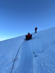 Salita al Breithorn occidentale aprendo la traccia immacolata della giornata