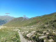 Il primo tratto di traverso dal colle dell'Urina al colle di Valpreveyre, il tratto brutto è la discesa dall'altro lato.